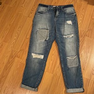 Mid Rise Destroyed Jeans size 5